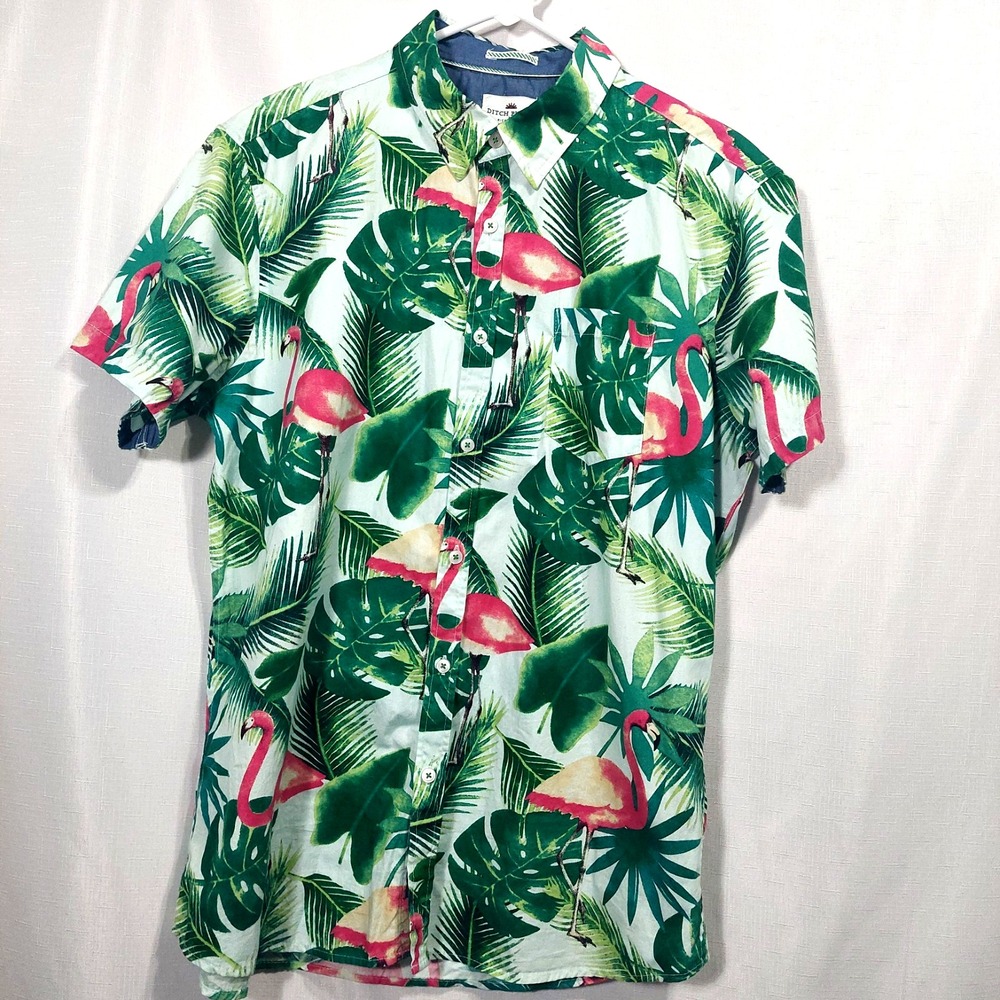 Ditch Plains Mens Large Button Up Shirt Tropical Flamingos Palms Short Sleeve